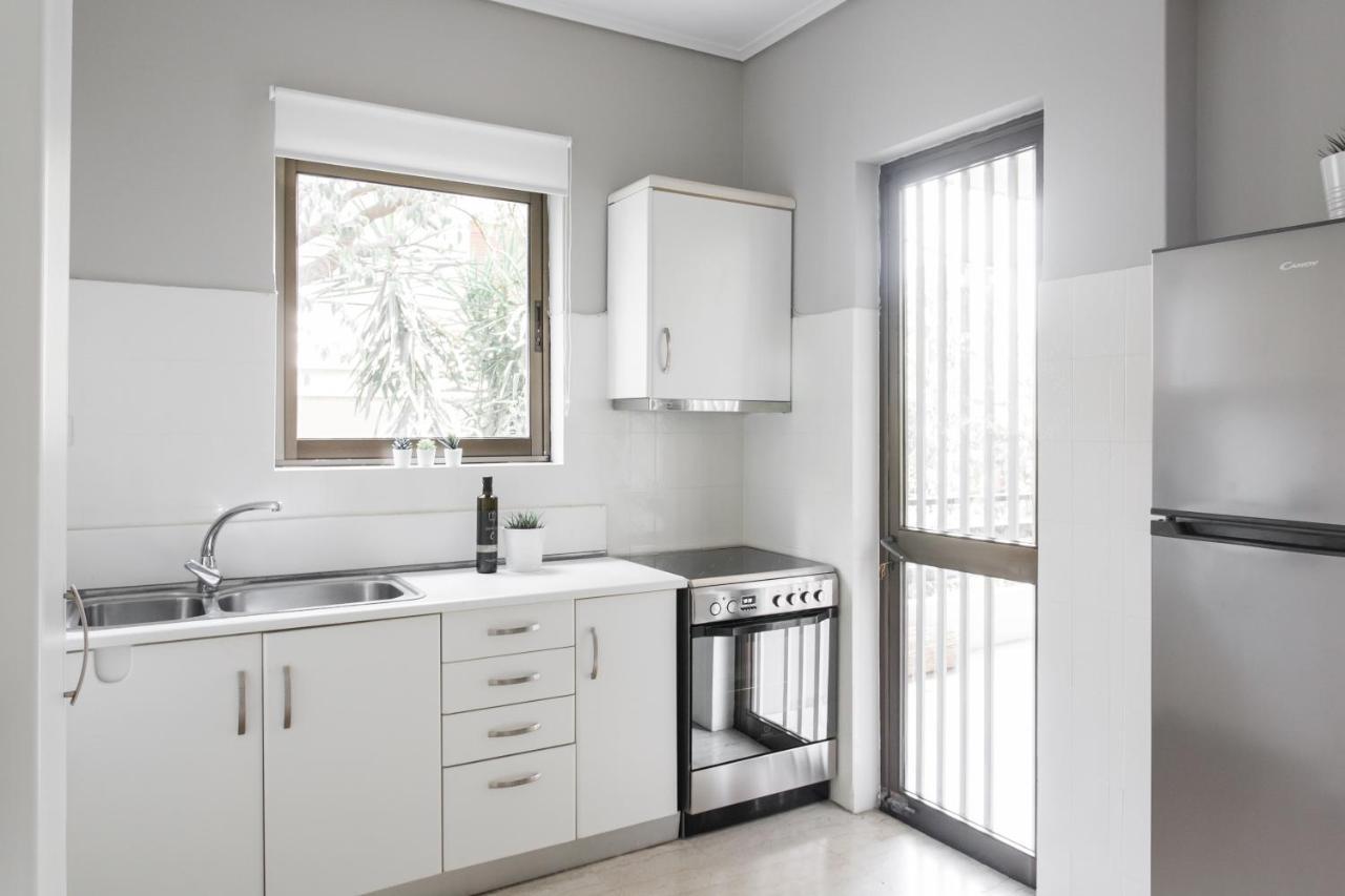 Pleasant 2Br Apartment Near Helexpo By Upstreet أثينا المظهر الخارجي الصورة